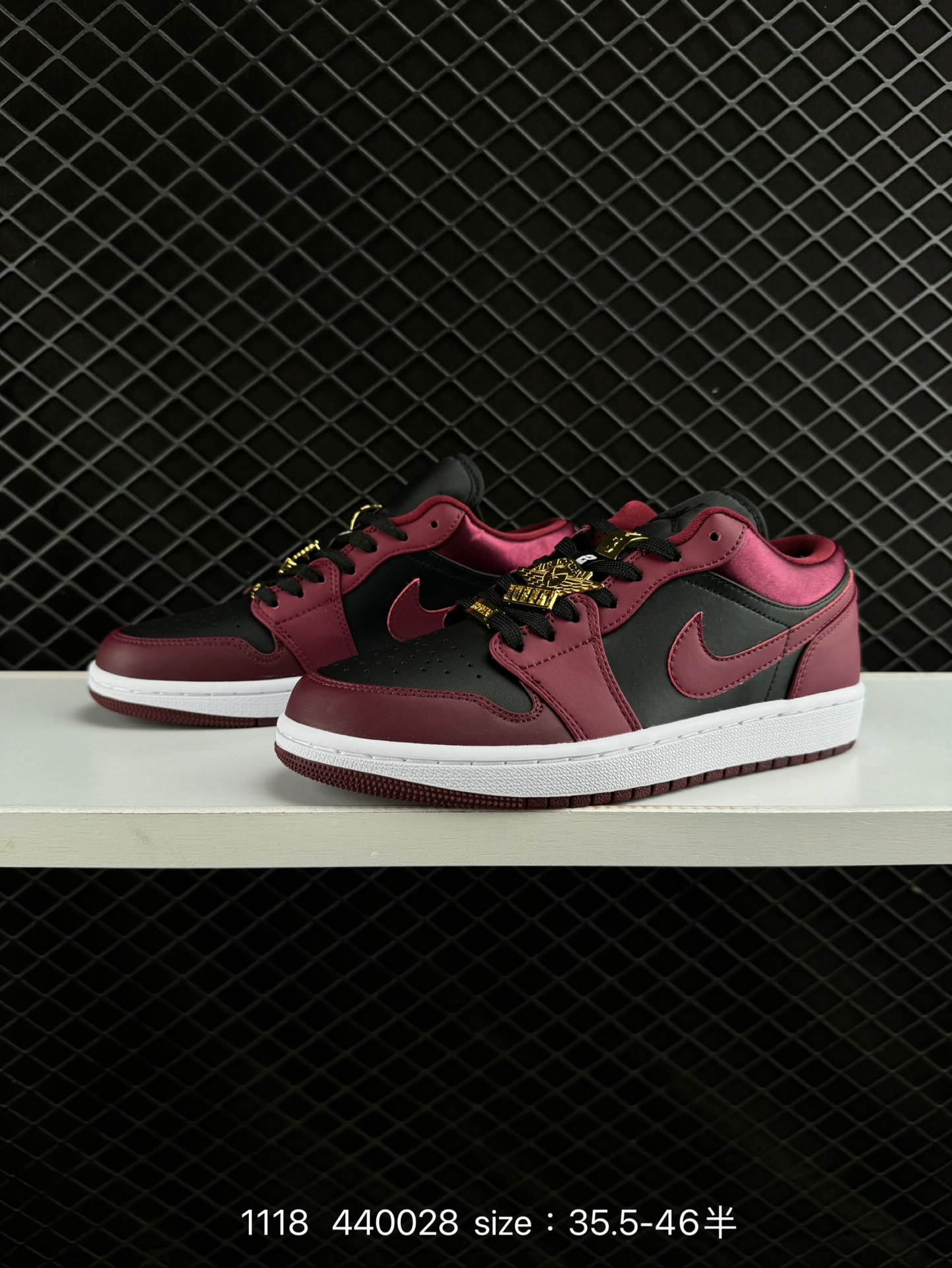 Air Jordan 1 Low AJ1